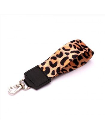 LLAVERO URBANO CON GANCHO Y...